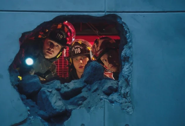 Кадр из «911 служба спасения» 2 сезон 15 серия