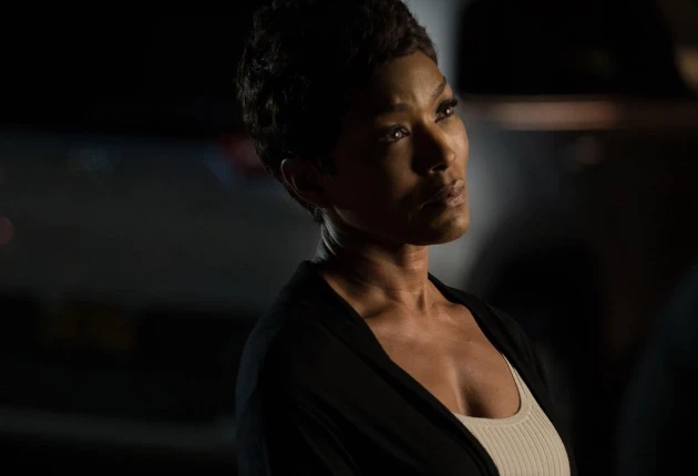 Кадр из «911 служба спасения» 2 сезон 2 серия