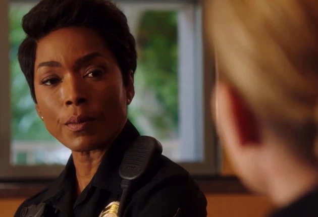 Кадр из «911 служба спасения» 2 сезон 4 серия