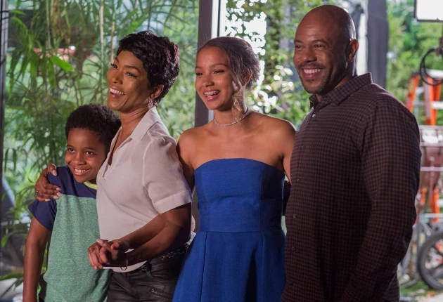 Кадр из «911 служба спасения» 2 сезон 6 серия