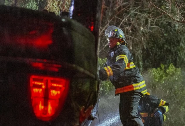 Кадр из «911 служба спасения» 2 сезон 9 серия