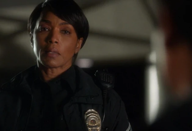 Кадр из «911 служба спасения» 4 сезон 9 серия