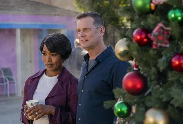 Кадр из «911 служба спасения» 5 сезон 10 серия