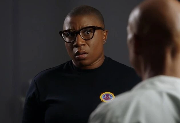 Кадр из сериала 911 служба спасения 5 сезон