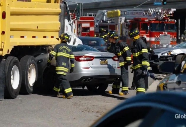 Кадр из «911 служба спасения» 9 сезон 8 серия